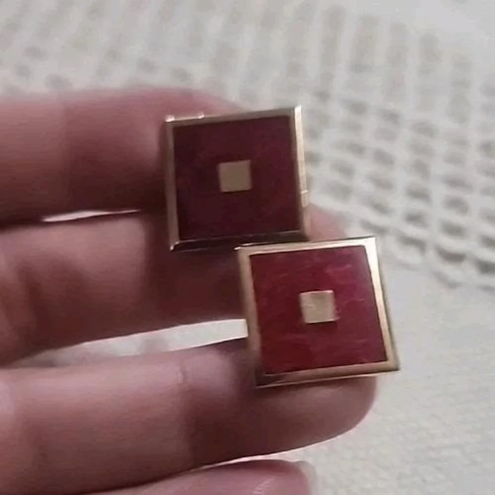 Vintage Manleigh Red Gold Square Retro Cufflinks